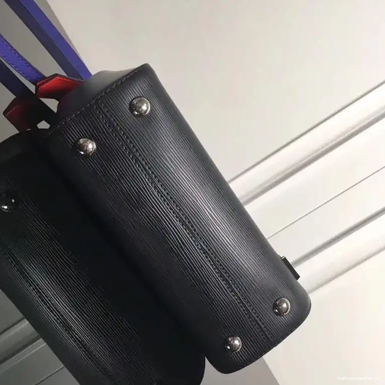 Fashionrep Bags LV 19B570371 0730